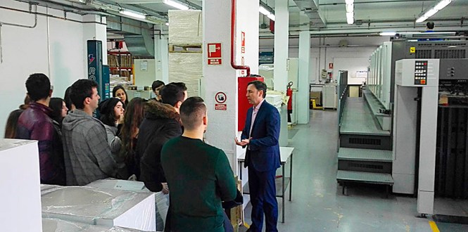 drimpak, artes gráficas salesianos atocha, diseño y producción editorial, diseño y edición de publicaciones impresas y multimedia, visita semana don bosco 2016