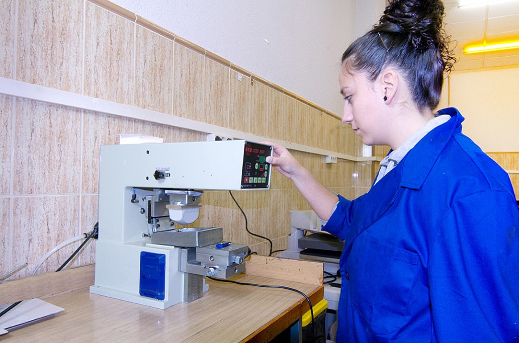 tampografía, taller de impresión, departamento de artes gráficas, salesianos atocha, madrid