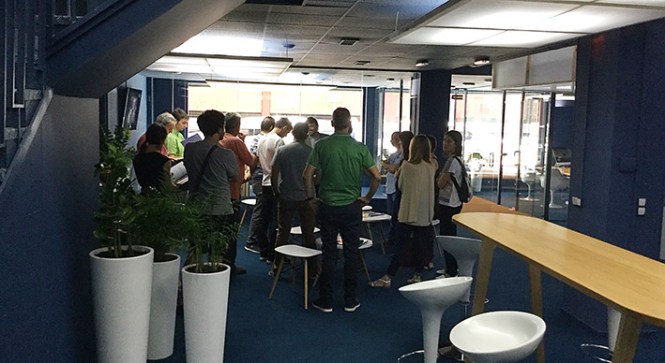 EncuetroProfesoresAAGG2016_Presentación Light Box Academy