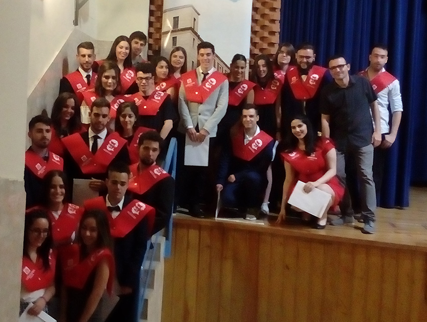 graduación Diseño y Edición de Publicaciones Impresas y Multimedia,Departamento de Artes Gráficas Salesianos Atocha