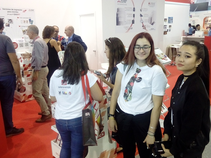 alumnos artes gráficas, salesianos atocha, Cprint 2017