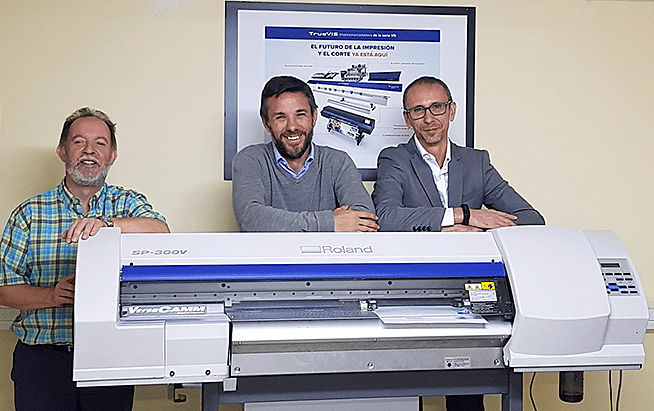 M2M, Roland, Departemento Artes Gráficas Salesianos Atocha, Impresión Digital, Roland Versacamm, Impresión y corte